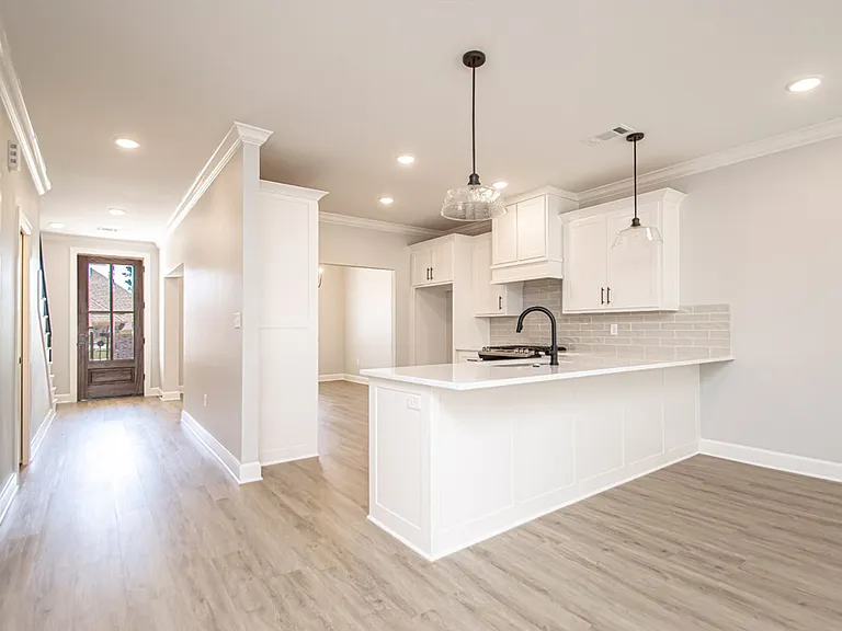 310 Kanis Ridge Dr — Photo 4