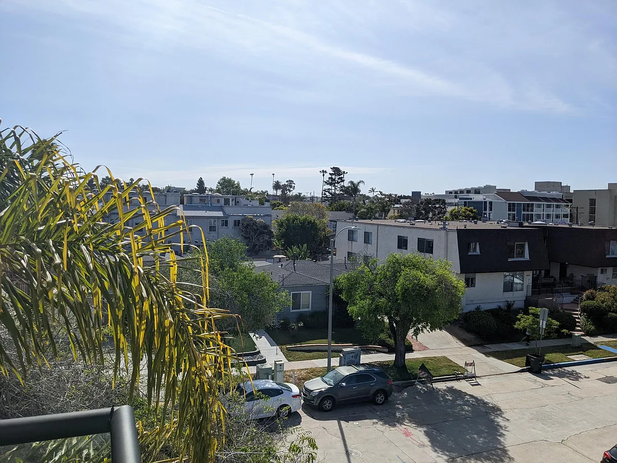 balcony view south east - 4090 Fanuel St #3A