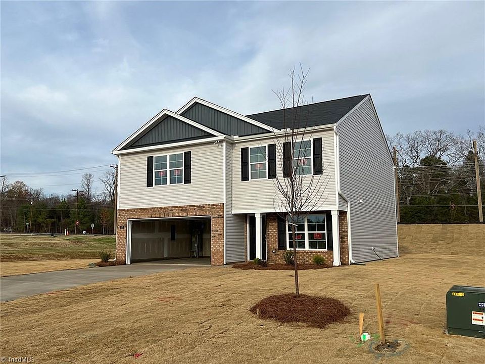 1st image of 517 Leven Dr #3