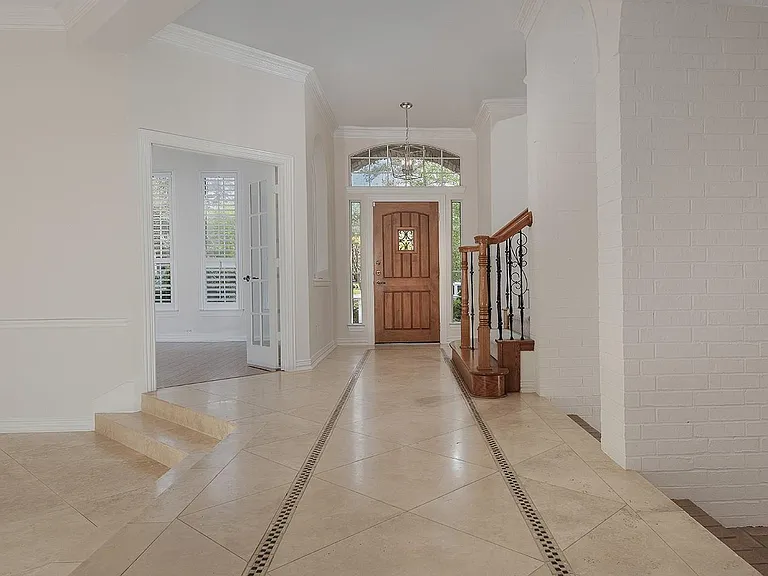 11 N Lansdowne Cir — Photo 5