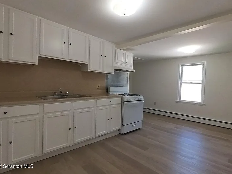 86 Lee Park Ave #2 — Photo 10