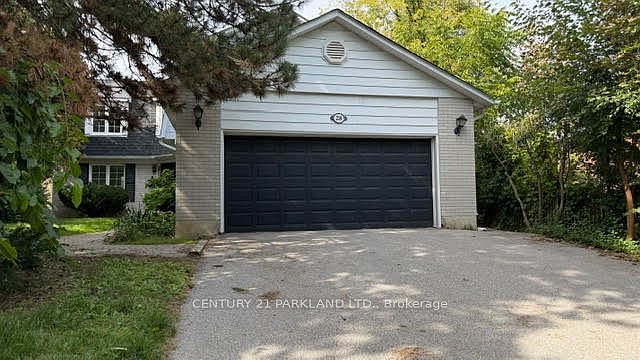 1st image of 28 Pinnacle Rd