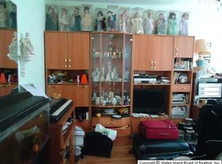 44 Linwood Ave, Staten Island, NY 10305