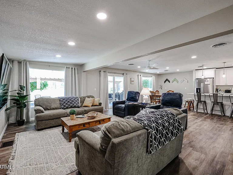 9107 E Fairway Blvd — Photo 5