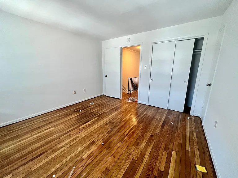 758 7th St SE #B — Photo 12