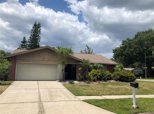 4007 Barwood Ct, Tampa, FL 33624