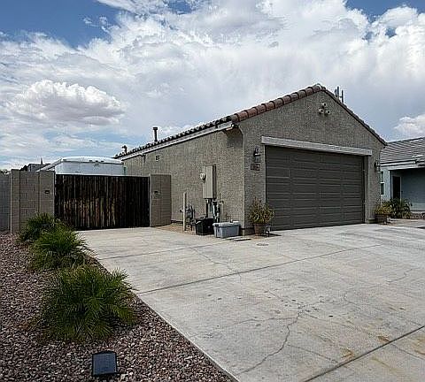 2nd image of 3614 E Appaloosa Dr