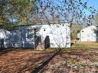 2888 Best Rd, Bethune, SC 29009