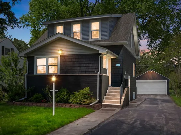 518 S Oakland Ave, Villa Park, IL 60181