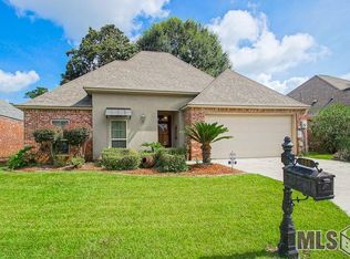 125 La Maison Belle Dr, Denham Springs, LA 70726