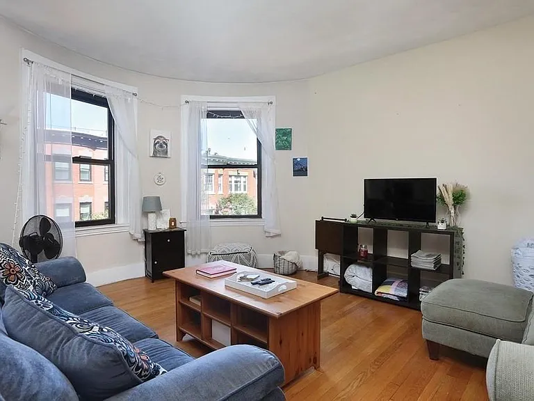30 Claflin Rd #3 — Photo 4