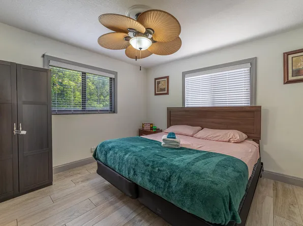 1336 Dr Martin Luther King Jr Blvd, Riviera Beach, FL 33404