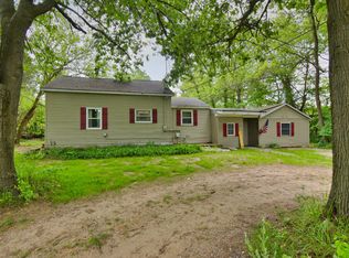 14593 Mead Rd, Buchanan, MI 49107