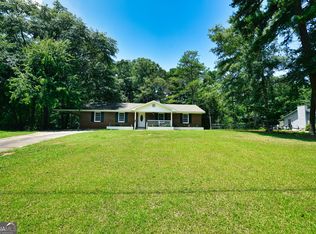103 Paddle Wheel Dr, Lagrange, GA 30240