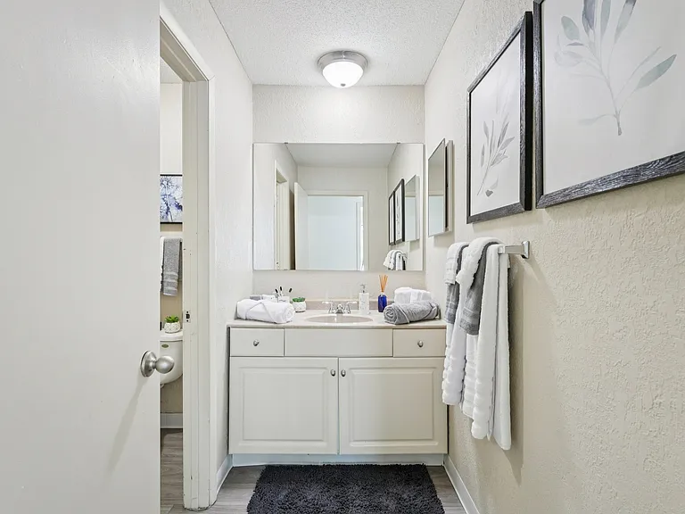The Bosk Apartment Homes — Photo 11