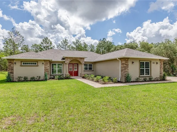 5881 N Buffalo Dr, Beverly Hills, FL 34465