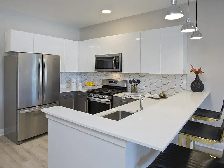 Stratus Kitchen