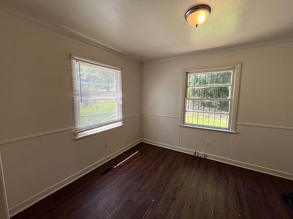 5th image of 3632 Atwood Dr
