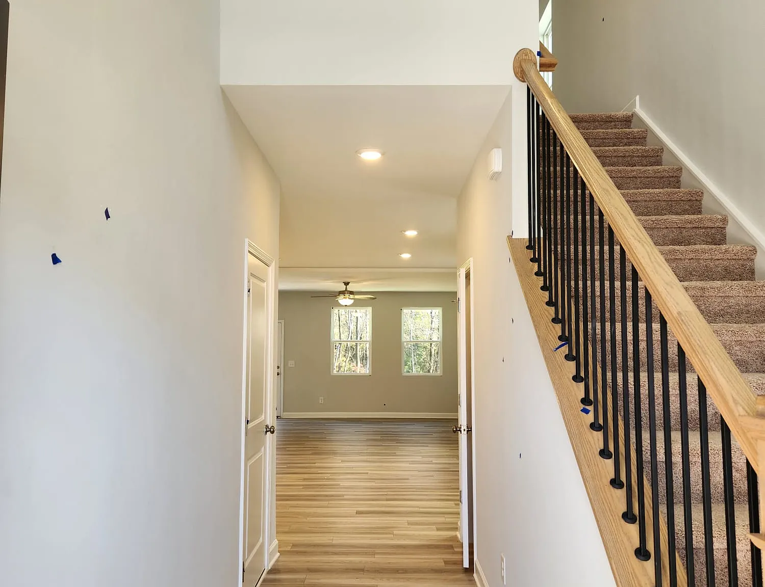 4 bed, 2550 sqft, $2,100 — Photo 3