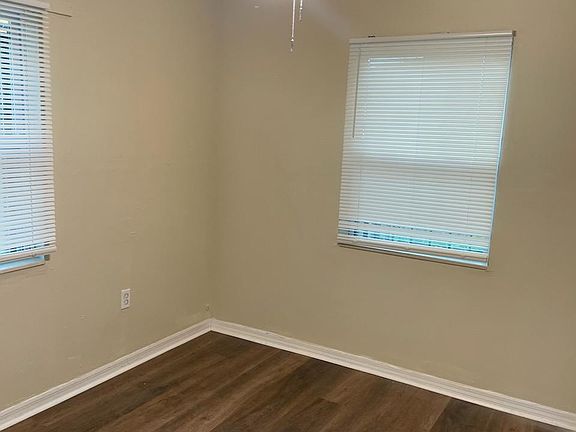 5th image of 4005 N 34th St #A