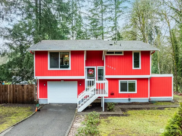 13003 Stiller Boulevard NW, Poulsbo, WA 98370