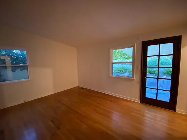 922 Osceola St — Photo 5