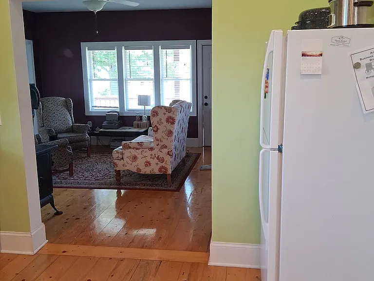 2643 N Kirk Rd — Photo 17