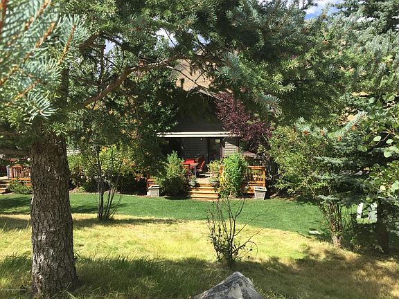 2nd image of 630 Hillside Dr