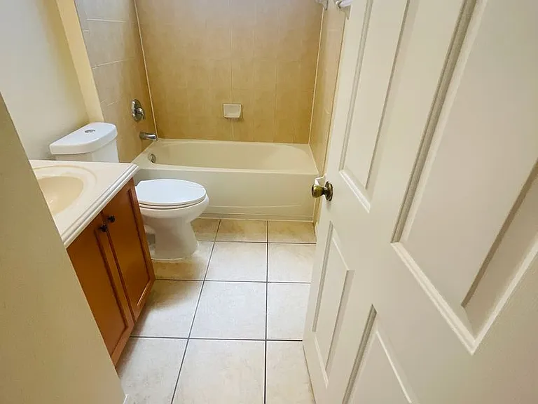 404 Cinnamon Dr — Photo 25