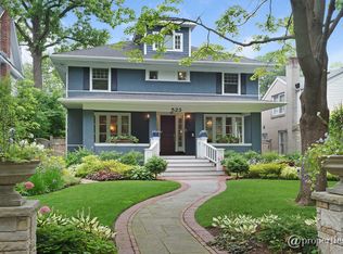 523 Greenleaf Ave, Wilmette, IL