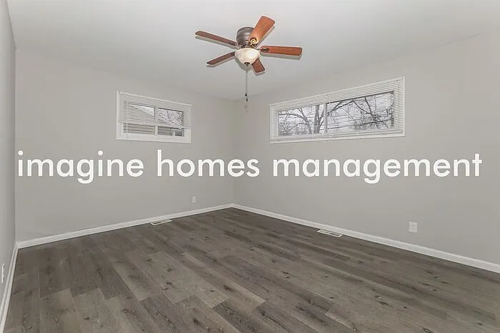 27811 Knickerbocker Rd — Photo 7