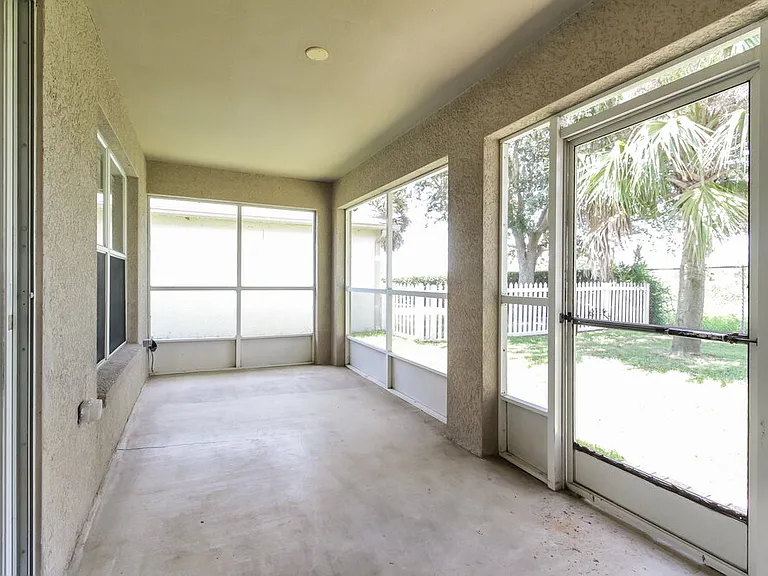11008 Laurel Brook Ct — Photo 15