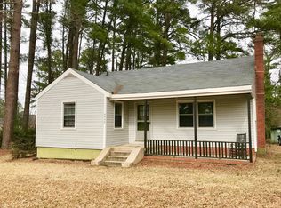 9432 Chapel Hill Rd, Cary, NC 27513