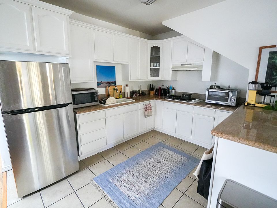1st image of 1629 Morton Ave #1629