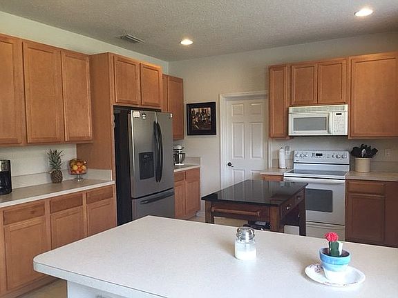 Kitchen Picture #2