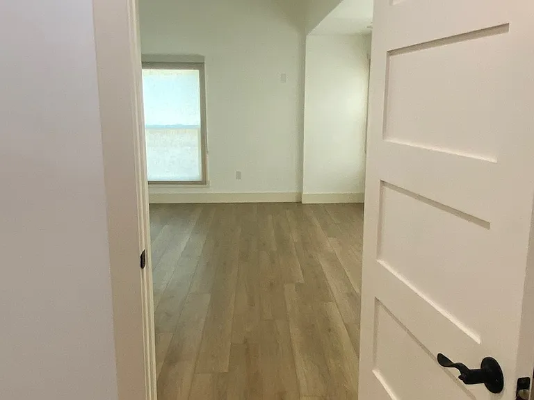 303 S Alta Vista Ave — Photo 16