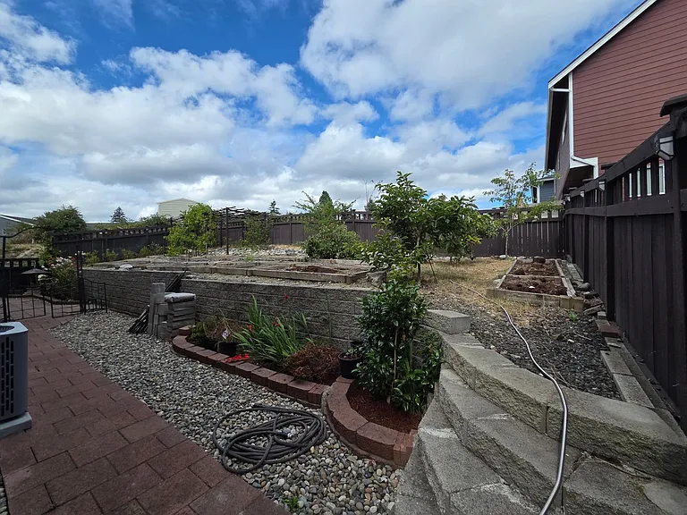 2524 Jacaranda Ave — Photo 39