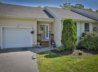 8 Patriot Dr #15, East Hampstead, NH 03826