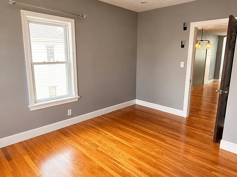 9 Almont St #2 — Photo 8