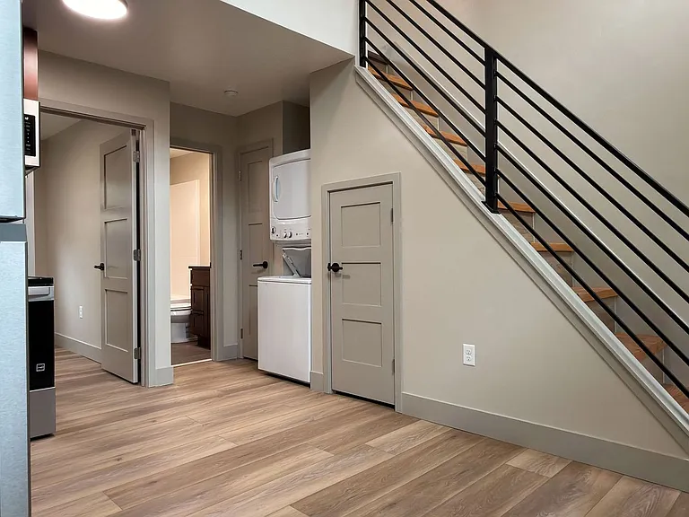620 N Jefferson Ave — Photo 5