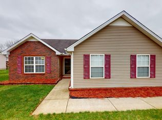 1285 Saint Andrews Dr, Murfreesboro, TN 37128