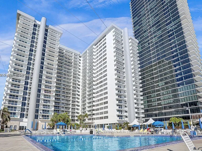 2030 S Ocean Dr #821 — Photo 31