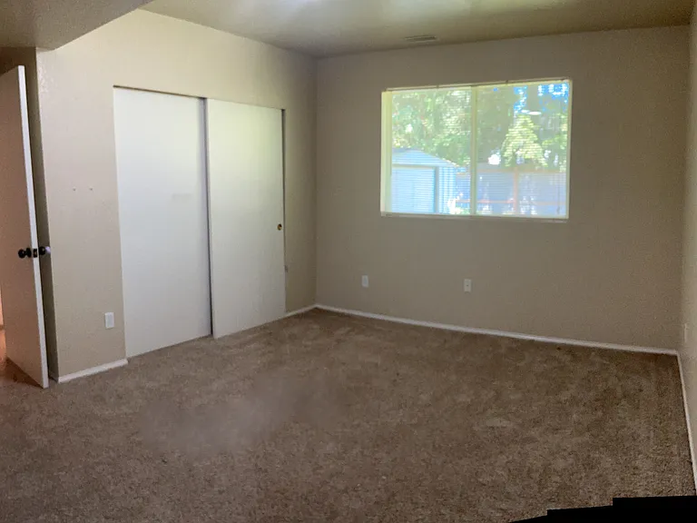 10243 Ashley Cir NW — Photo 32