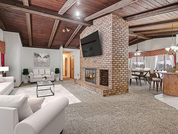 5th image of 17570 Seventeen Mile Rd