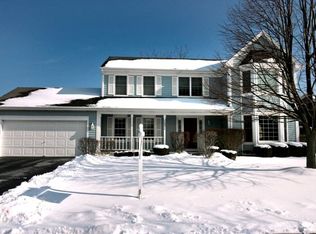 1545 Camden Dr, Gurnee, IL 60031