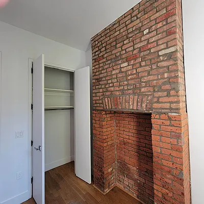 Rented by Yup Realty LLC | media 25