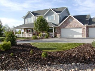 2031 Meadow Vale Rd, Longmont, CO 80504