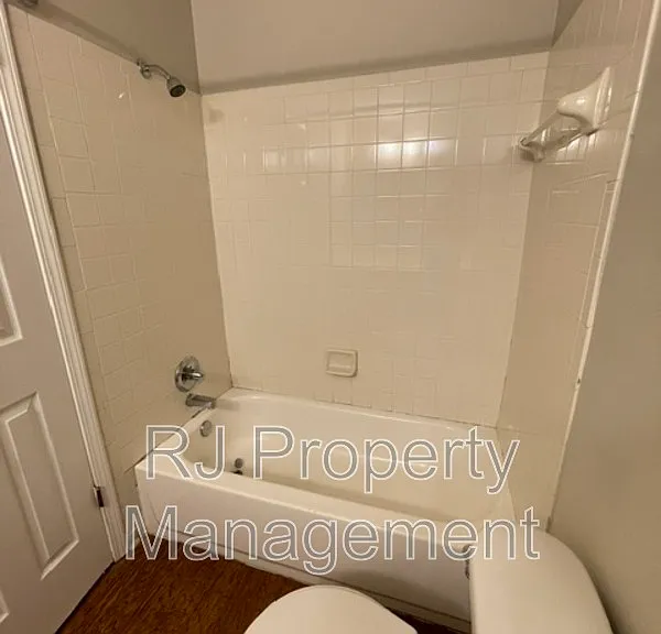 6426 Ashton Rd — Photo 22