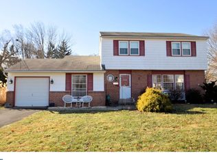 460 Burgundy Dr, Southampton, PA 18966