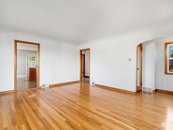 5th image of 7561 31st Street W